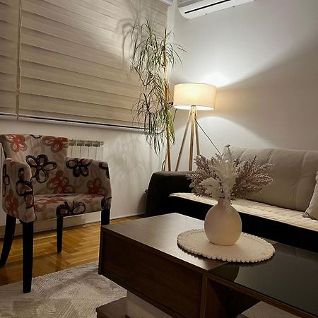 Apartman Manja Lukavica Luaran gambar