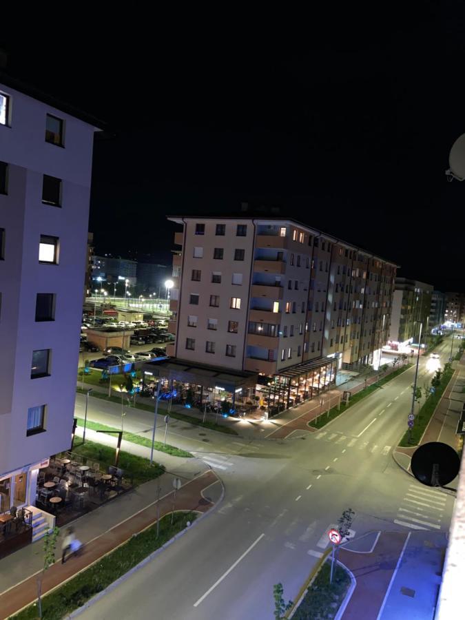 Apartman Manja Lukavica Luaran gambar