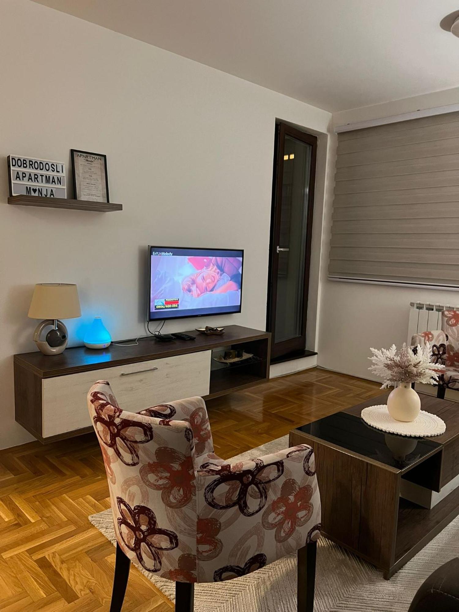 Apartman Manja Lukavica Luaran gambar